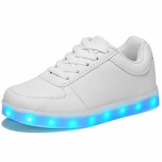 Светящиеся кроссовки Simulation 

LED Sneakers Simulation — обувь достойного к. . фото 2