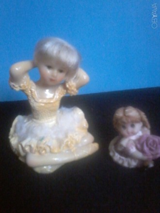Статуэтка "Балерина" с мягкими волосами (побольше) и "Девочка с цветком" (малень. . фото 3