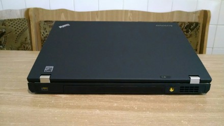 Робоча станція Lenovo Thinkpad W530, 15,6" 1920*1080, i5-3380M,8GB,64GB SSD+320G. . фото 8