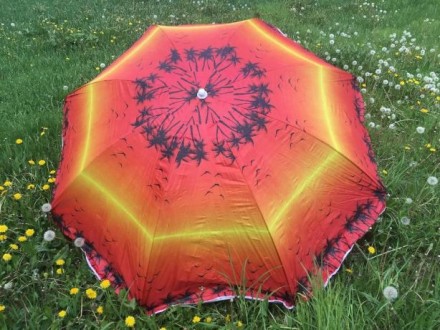 Зонт пляжный круглый, диаметр 2 м, 8 спиц.

Легок и компактен. В наличии имеют. . фото 2