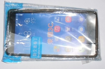 Продам новый оригинальный чехол бампер Huawei Honor 3C
В подарок пленка на экра. . фото 2