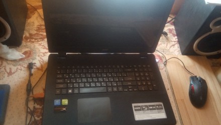 Ноутбук в идеальном виде, Установлен SSD 120 GB
Intel Pentium Quad Core N3710
. . фото 5