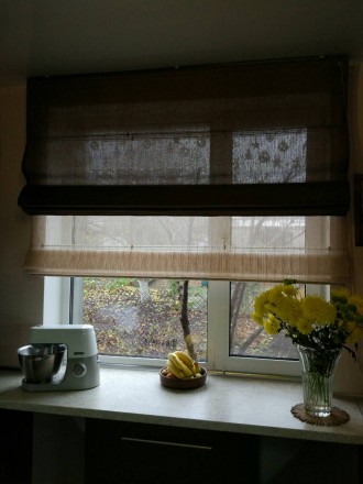 Римские шторы - это верное решение для декорирования окна в любом помещении. 
 . . фото 3