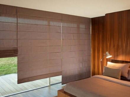 Римские шторы - это верное решение для декорирования окна в любом помещении. 
 . . фото 12