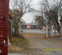 капитальный гараж по 50 лет влксм (недалеко от Колоса) рядом остановка,отдельный. . фото 3