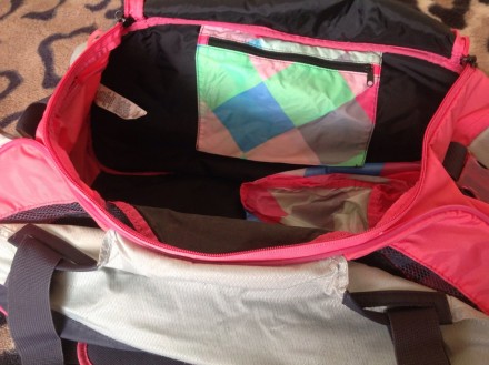 Продам оригинальную сумку Nike Сумка спортивная Подойдёт как для спортзала,трени. . фото 6