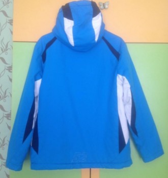 Продам фирменную демисезонную куртку  на мальчика -подростка 12-13 лет(158-164см. . фото 4