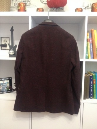 Продам новый фирменный пиджак р-рS(44-46).Подойдет  не крупному мужчине либо на . . фото 3