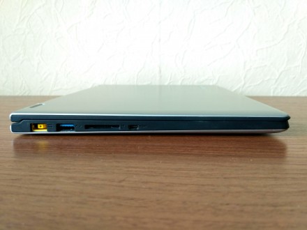 Отличный нетбук, маленький, тихий (пассивное охлаждение), быстрый с SSD диском, . . фото 7