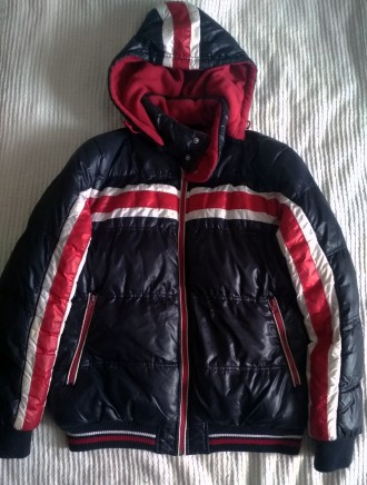 Підліткова зимова куртка
Розмір : 158/164, XXS (42)
Склад : 100% поліестер
Ко. . фото 2