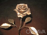 Кованые розы из металла, тонкая ручная работа, служат как подарок, предмет интер. . фото 4