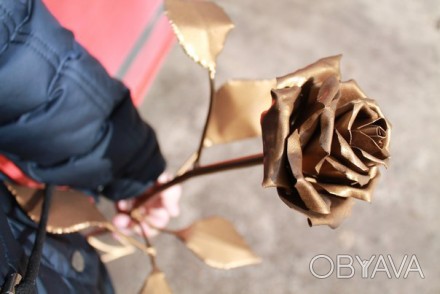 Кованые розы из металла, тонкая ручная работа, служат как подарок, предмет интер. . фото 1