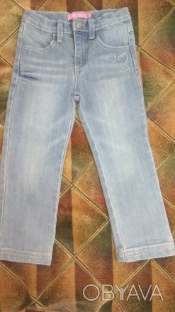 Красивые джинсы для девочки голубого цвета . Размер 104 см. Состояние идеальное.. . фото 1