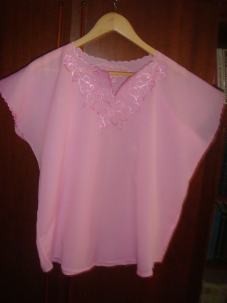 блуза, вышитая шелковыми нитками р. 46. . фото 2