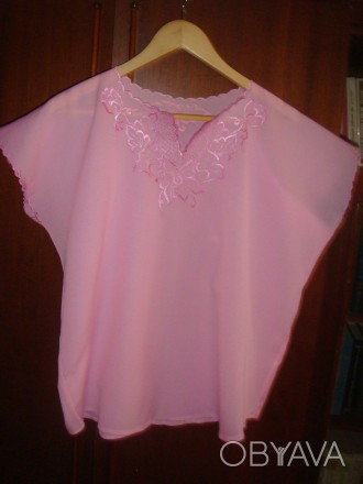 блуза, вышитая шелковыми нитками р. 46. . фото 1
