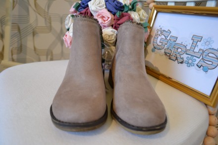 Стильные ботинки C&A на девочку 31 размер
Материал верха - текстиль (заменитель. . фото 4