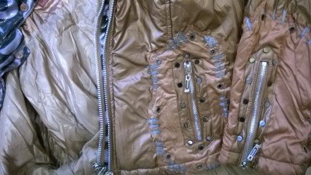 Молодежная брендовая куртка, цвет см. фото. Капюшон со вставкой (на молнии), сни. . фото 10