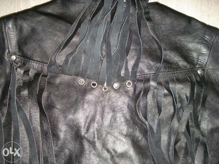 Рубашка кожаная б/у со шнуровкой спереди и "лапшей" сзади в отличном состоянии,р. . фото 6