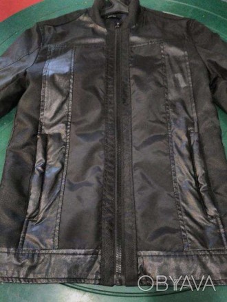 Продам куртку на подростка фирмы ZARA MAN размер S,осень-весна.С кожаными вставк. . фото 1
