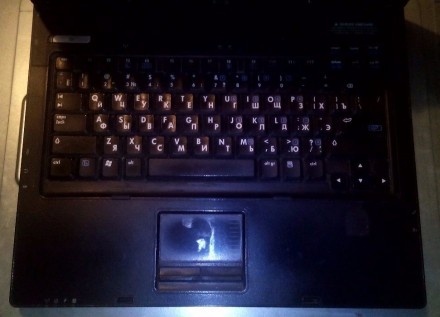 Ноутбуки по частям и целиком

HP Compaq NX6310 матрица целая, плата в порядке,. . фото 4