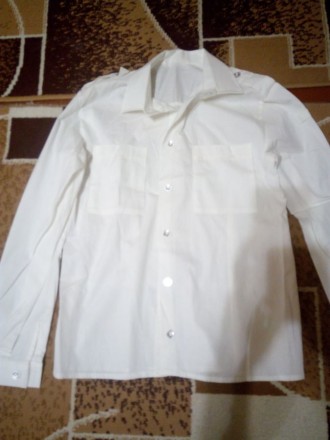 Продам рубашку (белая) 42-44 размер на девочку возраст 12-14 лет, вышлю фото и з. . фото 3