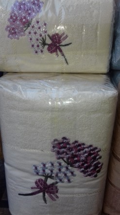 Махровые полотенца для лица и бани.
Производитель-Венгрия.
В упаковке 8шт для . . фото 8