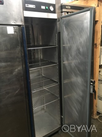 Продам статический холодильный шкаф бу для кафе. Шкаф холодильный бу не обветрив. . фото 1