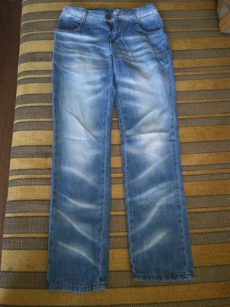 Летние джинсы Gloria Jeans на мальчика 9-10 лет
в очень хорошем состоянии
легк. . фото 3