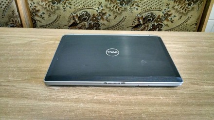 Dell Latitude E6420, 14'', i5-2520M, 4GB, 250GB, добра батарея

Потужний, якіс. . фото 7