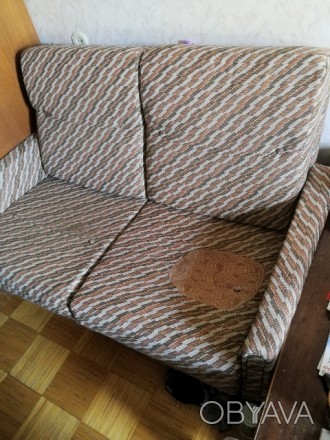 Срочно продам диван +2 кресла на дачу. Вывозите сами. Из Славутича. Тел.06656650. . фото 1