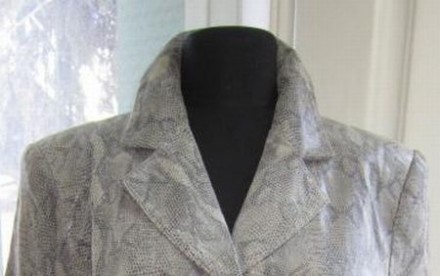 Модное оригинальное женское кожаное пальто APART- Impressions. Лот 117
Качестве. . фото 9