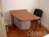 Изготовление офисной мебели на заказ. Компьютерные и письменные столы, мобильные. . фото 3