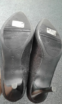 Терміново продам чорні модельні жіночі туфельки 39 розміру не на широку ніжку. К. . фото 6