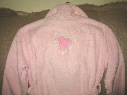 Детский розовый махровый халат HB Fashion. 
Украшен аппликациями-сердечками, 10. . фото 9