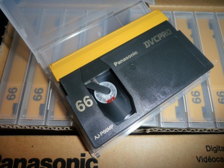 Panasonic AJ-P66MP DVCPRO Tape

Цифровая кассета DVCPRO обеспечивает исключите. . фото 2