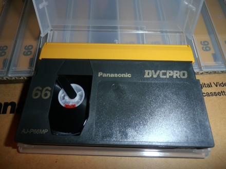 Panasonic AJ-P66MP DVCPRO Tape

Цифровая кассета DVCPRO обеспечивает исключите. . фото 7