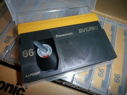 Panasonic AJ-P66MP DVCPRO Tape

Цифровая кассета DVCPRO обеспечивает исключите. . фото 3