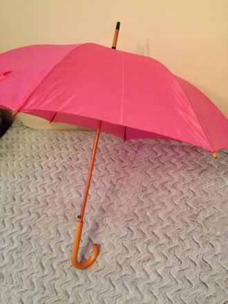 Совершенно новый зонт. Качество отличное, прочный, ручка с дерева, конструкция м. . фото 7