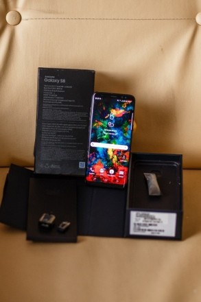 Продам свой Samsung Galaxy S8 - G950W. Отличный аппарат, все прекрасно работает.. . фото 2