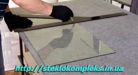 Компания Steklokompleks - все работы со стеклом:
порезка, сверление стекла, фиг. . фото 2