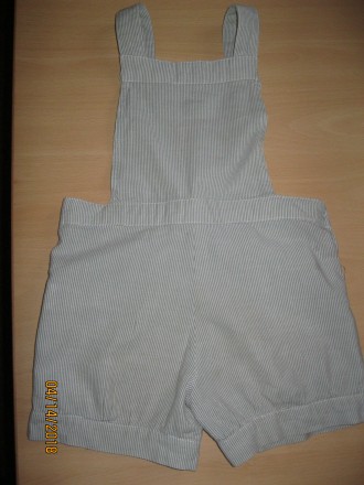 Продам оригинальный комбинезон -шорты для девочки 4-6 лет р.110см. 100%.Светло с. . фото 3