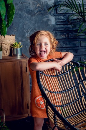 детское летнее вязанное платье с карманами- апельсинками

Яркое и необычное пл. . фото 6