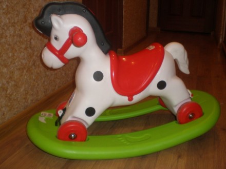 Продам качалку-каталку "Лошадка"  со съемным поддоном и колесиками для детей от . . фото 3
