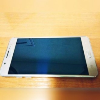 Samsung galaxy J5 (2016)
Диагональ экрана: 5.2";
Разрешение экрана: 1280x720;
. . фото 6