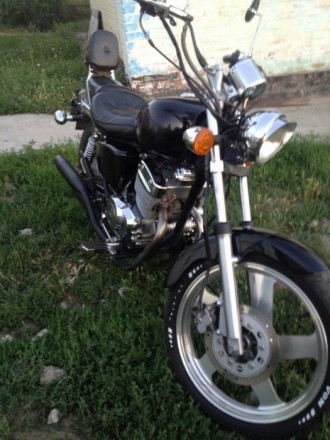 Продам отличную копию мотоцикла Honda Rebel 250. Я первый владелец, зарегистриро. . фото 3