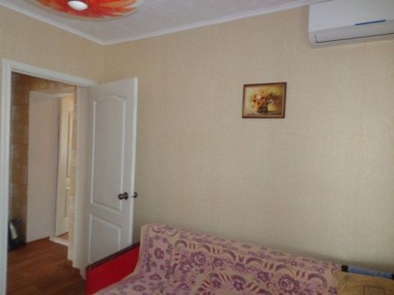 Продам дом в селе Новая Дофиновка, с ремонтом.
Уютный добротный 1 этажный дом в. Новая Дофиновка. фото 8