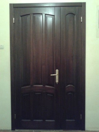 Изготовление деревянных дверей.Навеска и установка дверей из МДФа.Реставрация дв. . фото 6