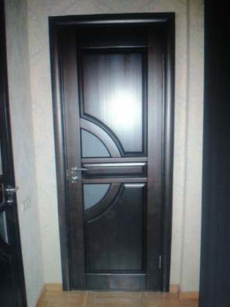 Изготовление деревянных дверей.Навеска и установка дверей из МДФа.Реставрация дв. . фото 3