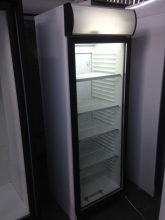 Холодильне та морозильне обладнання б / у оптом і в роздріб.

Є варіанти як дл. . фото 2
