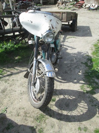 мотоцикл давно заводився,з документами,без батареї,передній скат порваний.Можлив. . фото 5